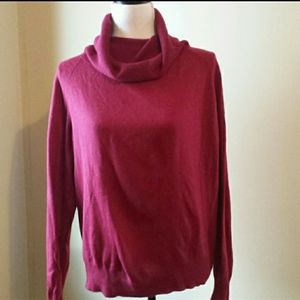 BEAUTIFUL RED SWEATER - #622‎